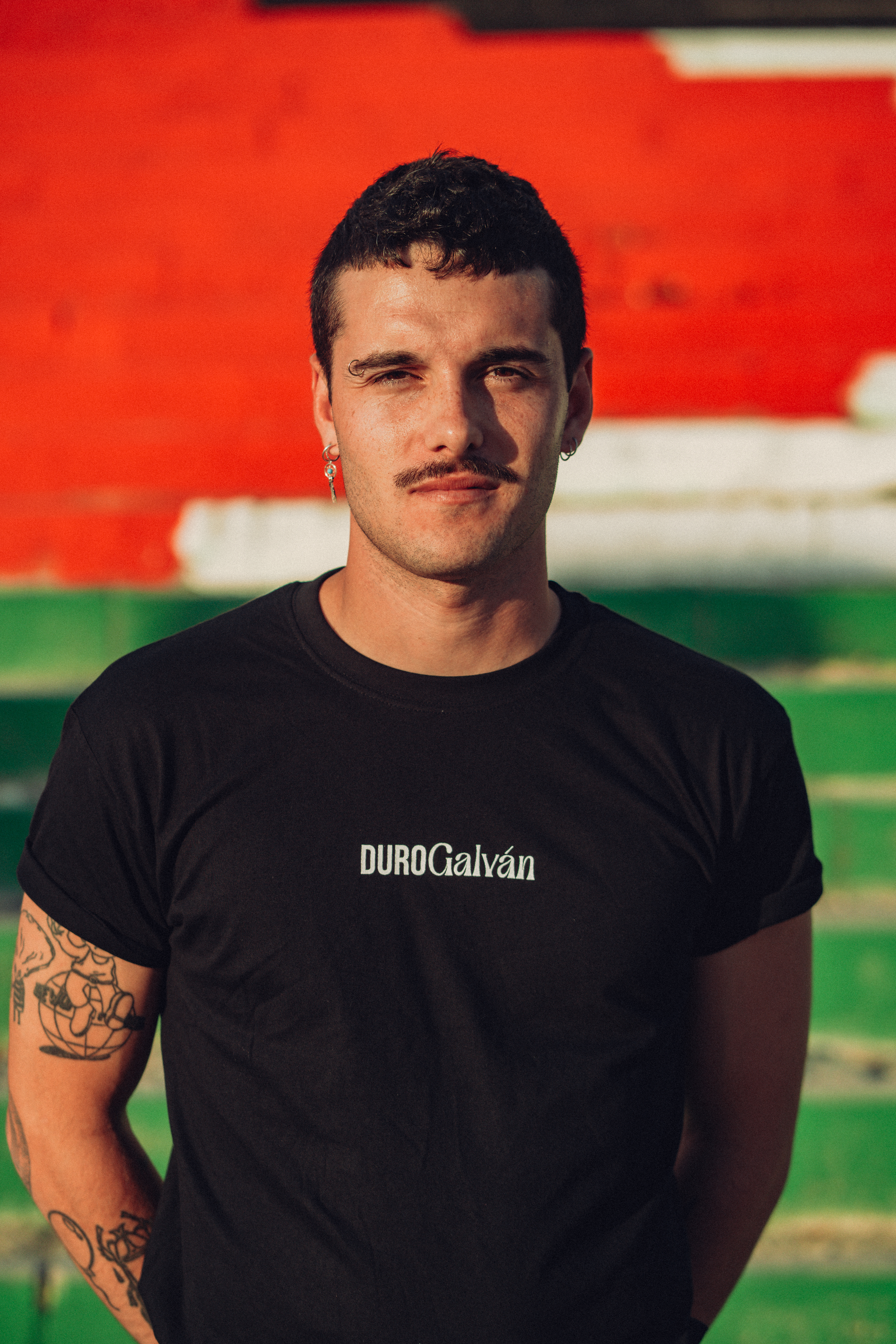 Camiseta Negra Duro Galván
